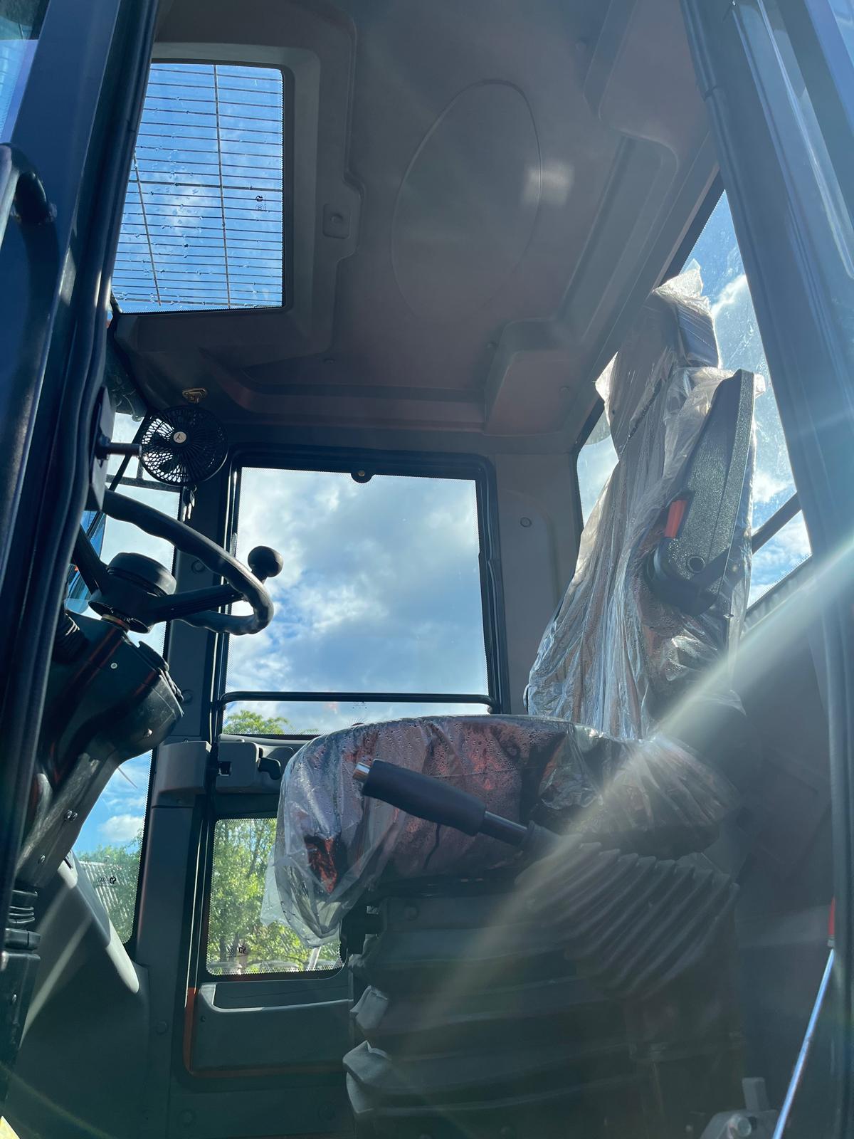 ÎNCĂRCĂTOR VEXON VK250F