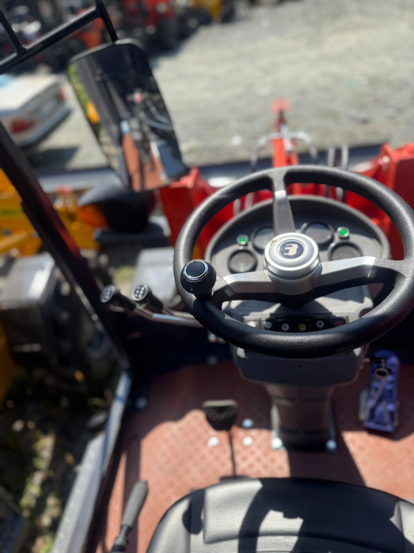ÎNCĂRCĂTOR VEXON VK120