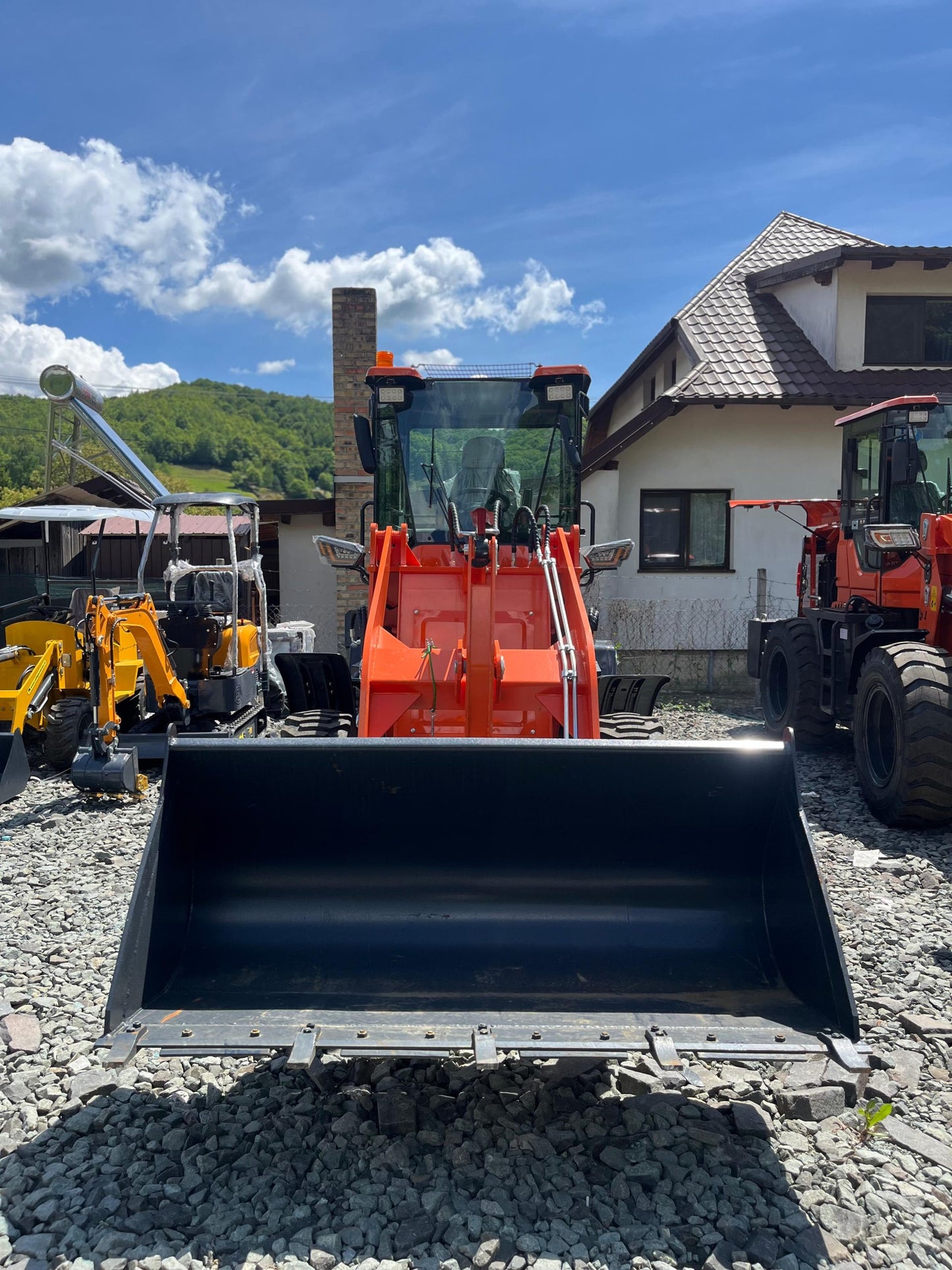 ÎNCĂRCĂTOR VEXON VK150F