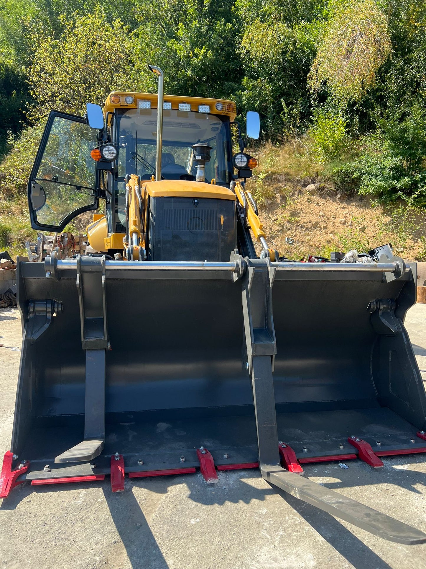 BULDOEXCAVATOR VEXON BV900 D