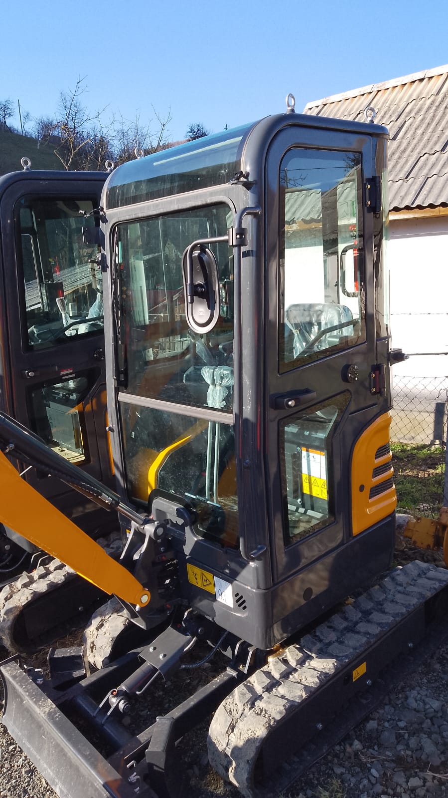 MINIEXCAVATOR VEXON SVX22