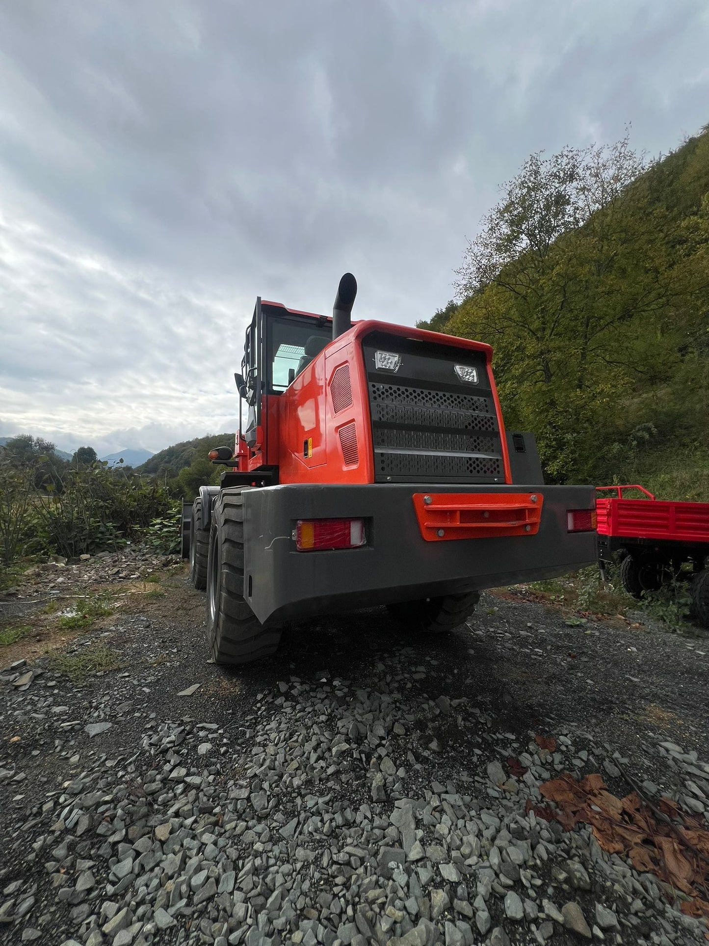 ÎNCĂRCĂTOR FRONTAL VEXON VK370 F