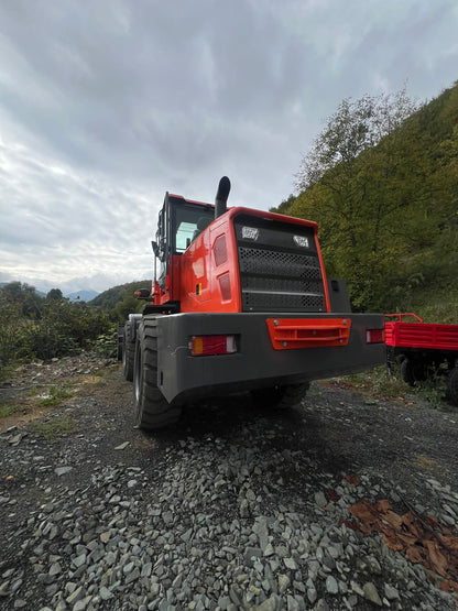 ÎNCĂRCĂTOR FRONTAL VEXON VK370 F